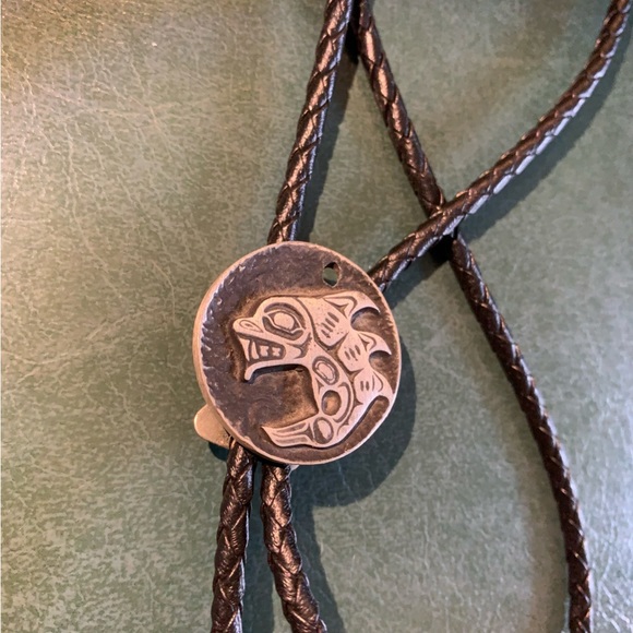 Vintage Bolo tie Native - Picture 1 of 9